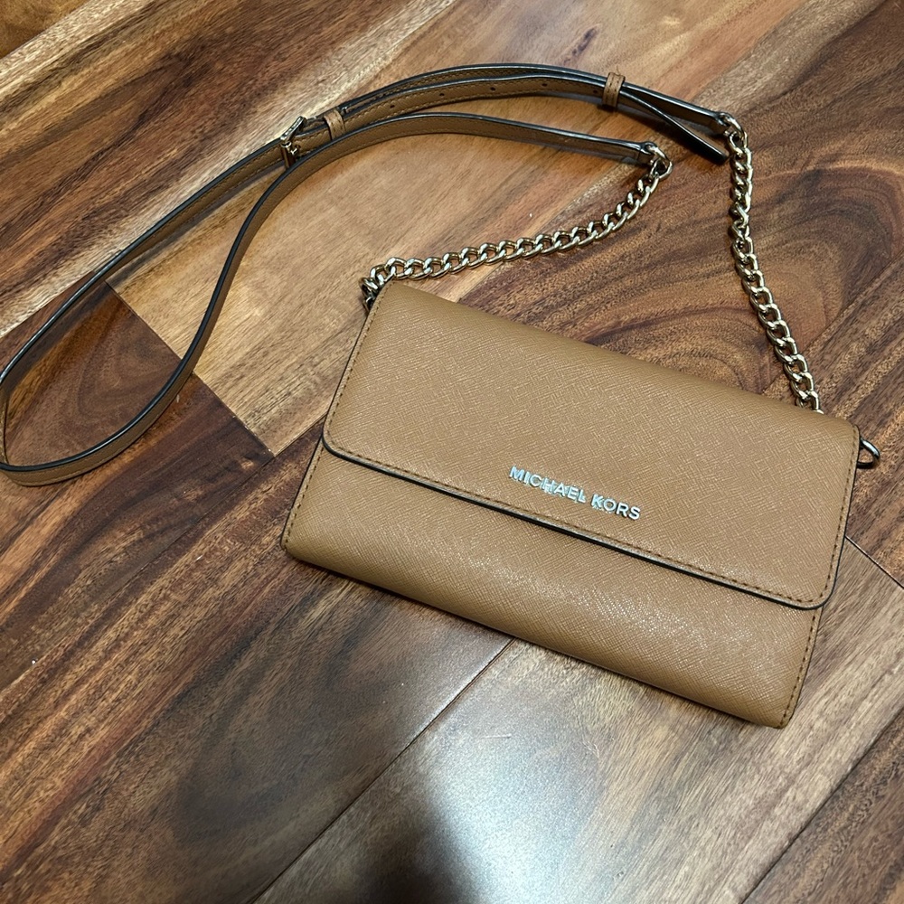 Michael Kors Tan & Gold Crossbody purse